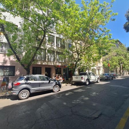 Oceana Suites Lastarria, En Cerro Santa Lucia ซานติอาโก ภายนอก รูปภาพ
