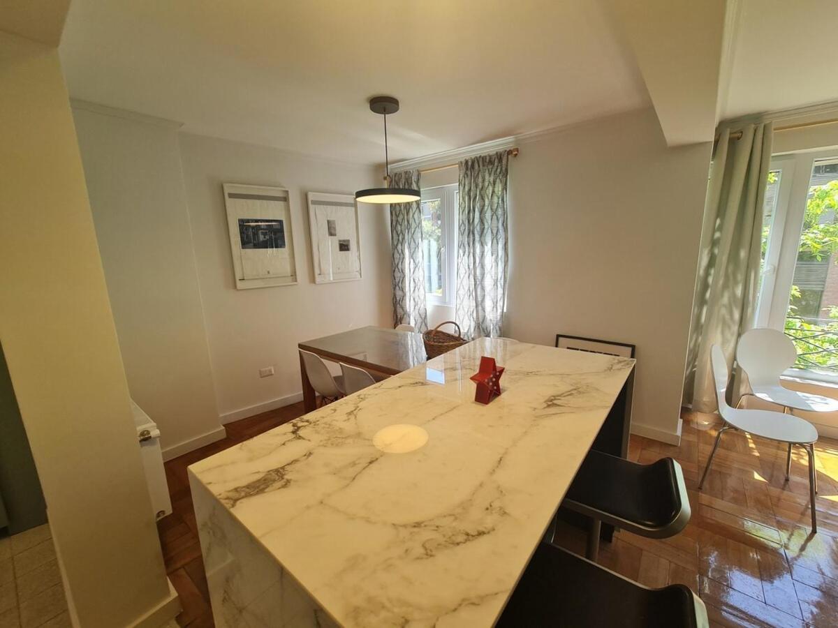 Oceana Suites Lastarria, En Cerro Santa Lucia ซานติอาโก ภายนอก รูปภาพ