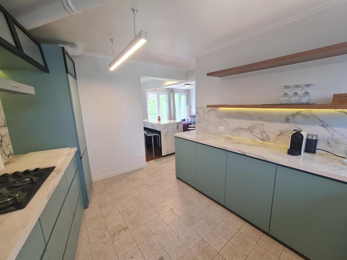 Oceana Suites Lastarria, En Cerro Santa Lucia ซานติอาโก ภายนอก รูปภาพ