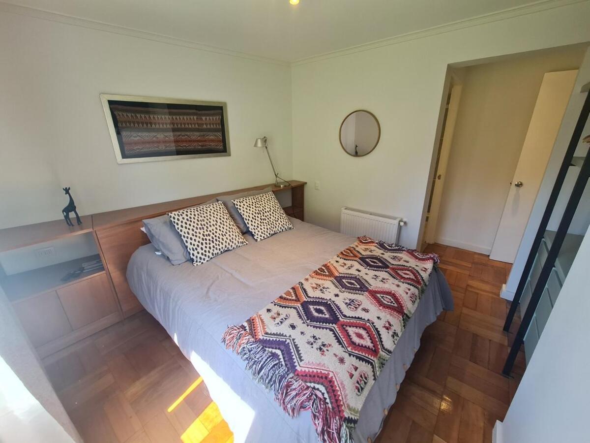 Oceana Suites Lastarria, En Cerro Santa Lucia ซานติอาโก ภายนอก รูปภาพ
