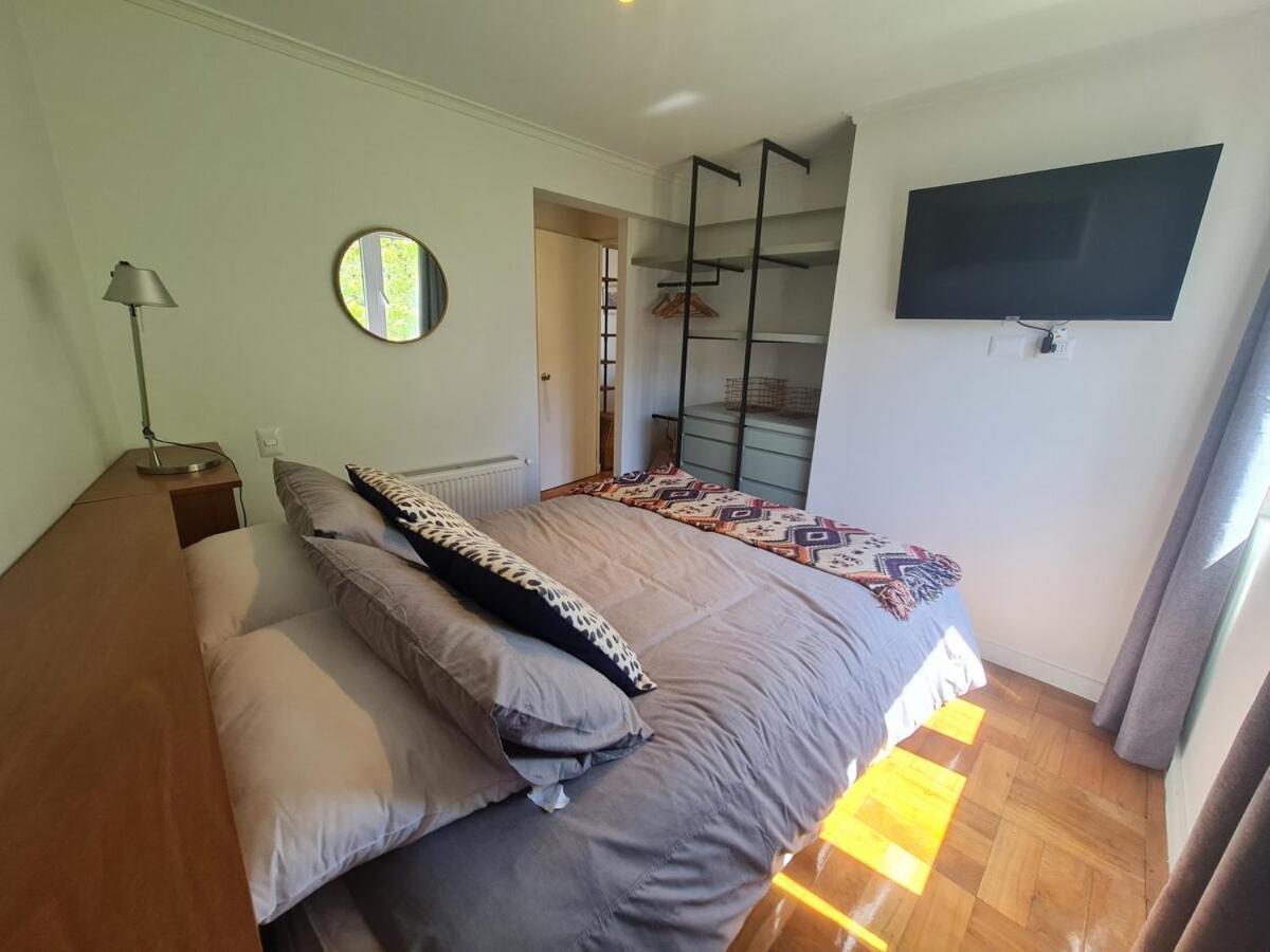 Oceana Suites Lastarria, En Cerro Santa Lucia ซานติอาโก ภายนอก รูปภาพ
